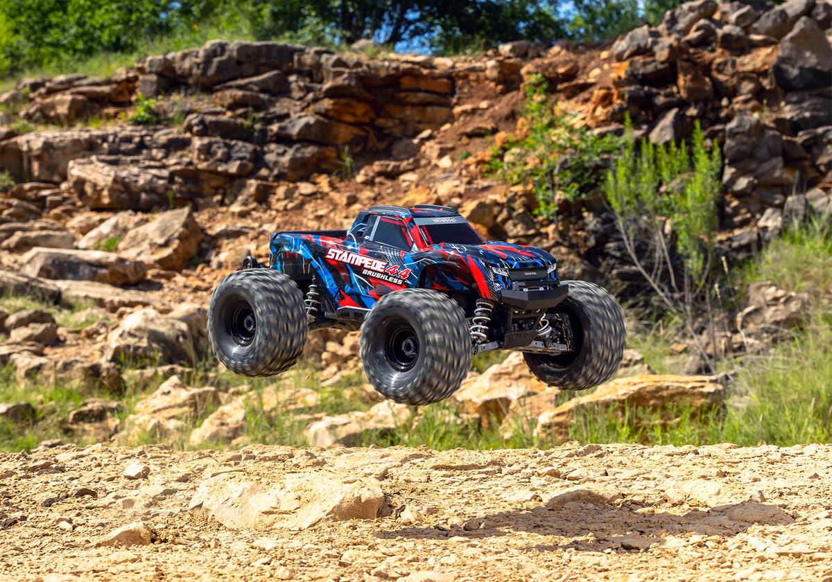 Traxxas 67454-4-RED — Traxxas 67454-4-RED Stampede 4X4 Brushless