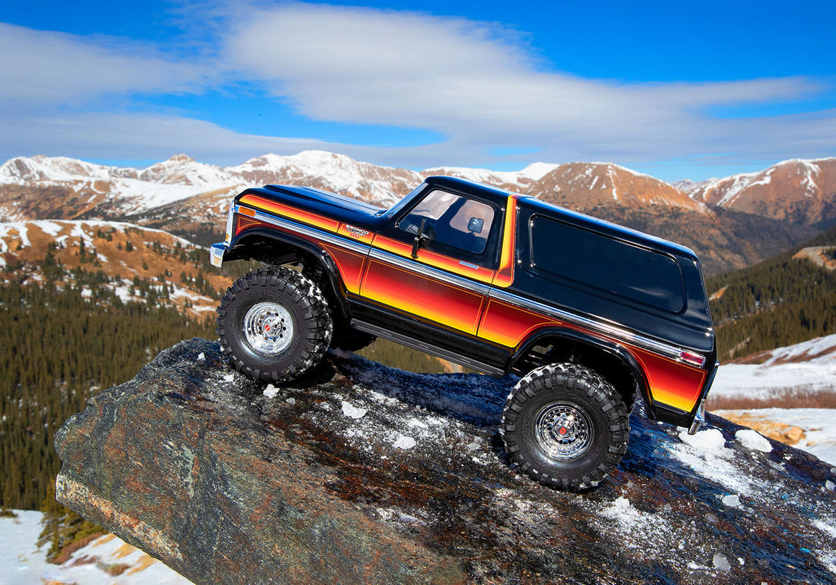 Traxxas 82246-4-SUN — Traxxas 82246-4-SUN TRX-4 1979 Ford Bronco