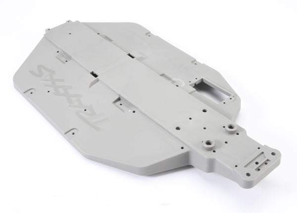 Traxxas 5822 — Traxxas 5822 2WD Slash Gray Chassis