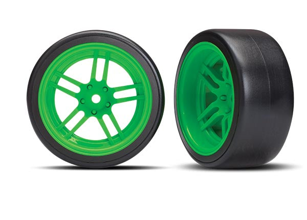Traxxas 8377G — Traxxas 8377G 1.9" Green Split-Spoke Rear Wheels & Drift Tires (2)